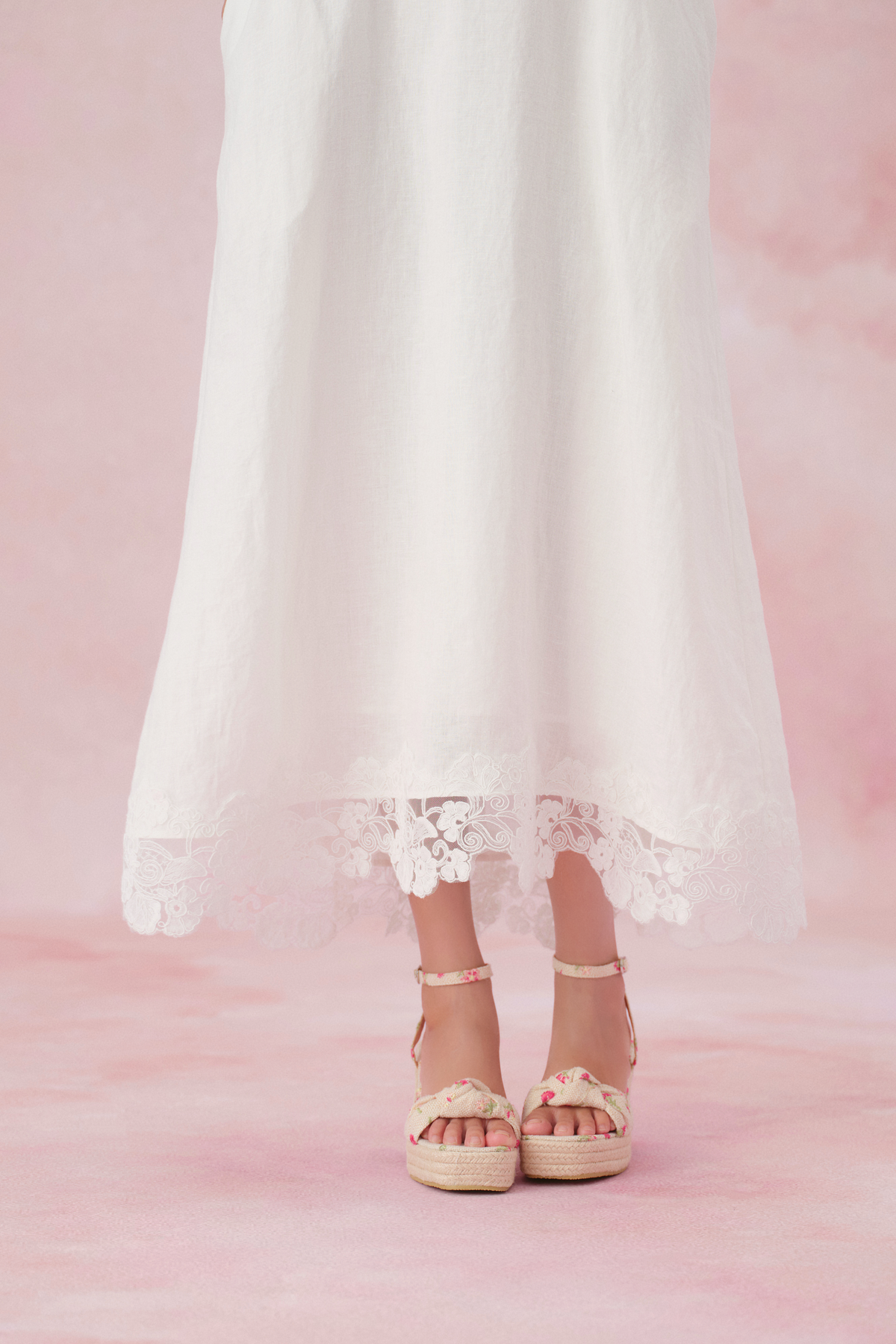 Cynthia dress in White