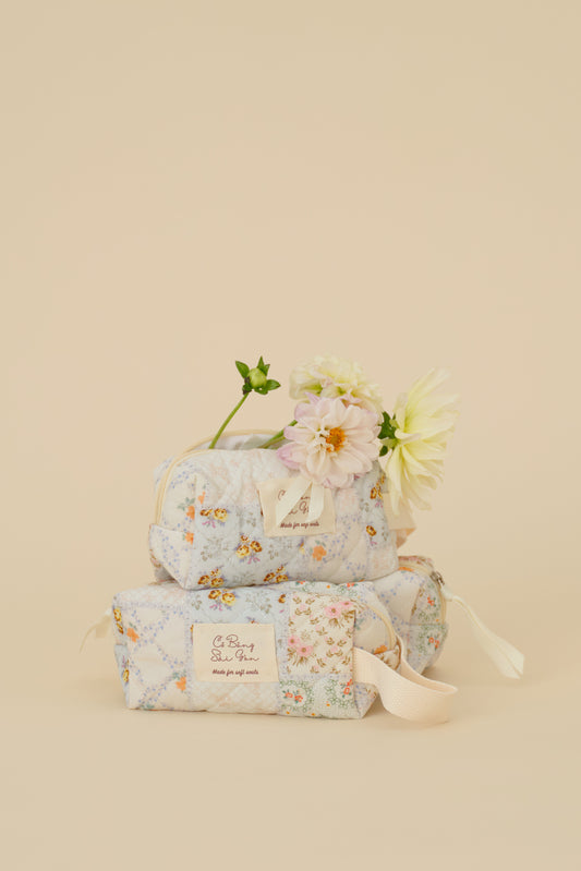 Quilted Vanity Pouch 
In Jardin 𝜗𝜚˚⋆
