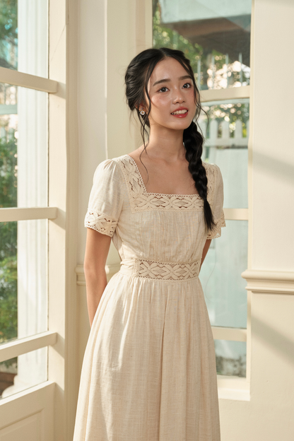 Xenia dress in Natural Linen