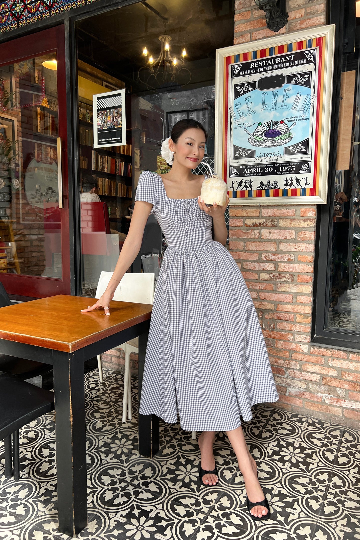 Đầm Hannah