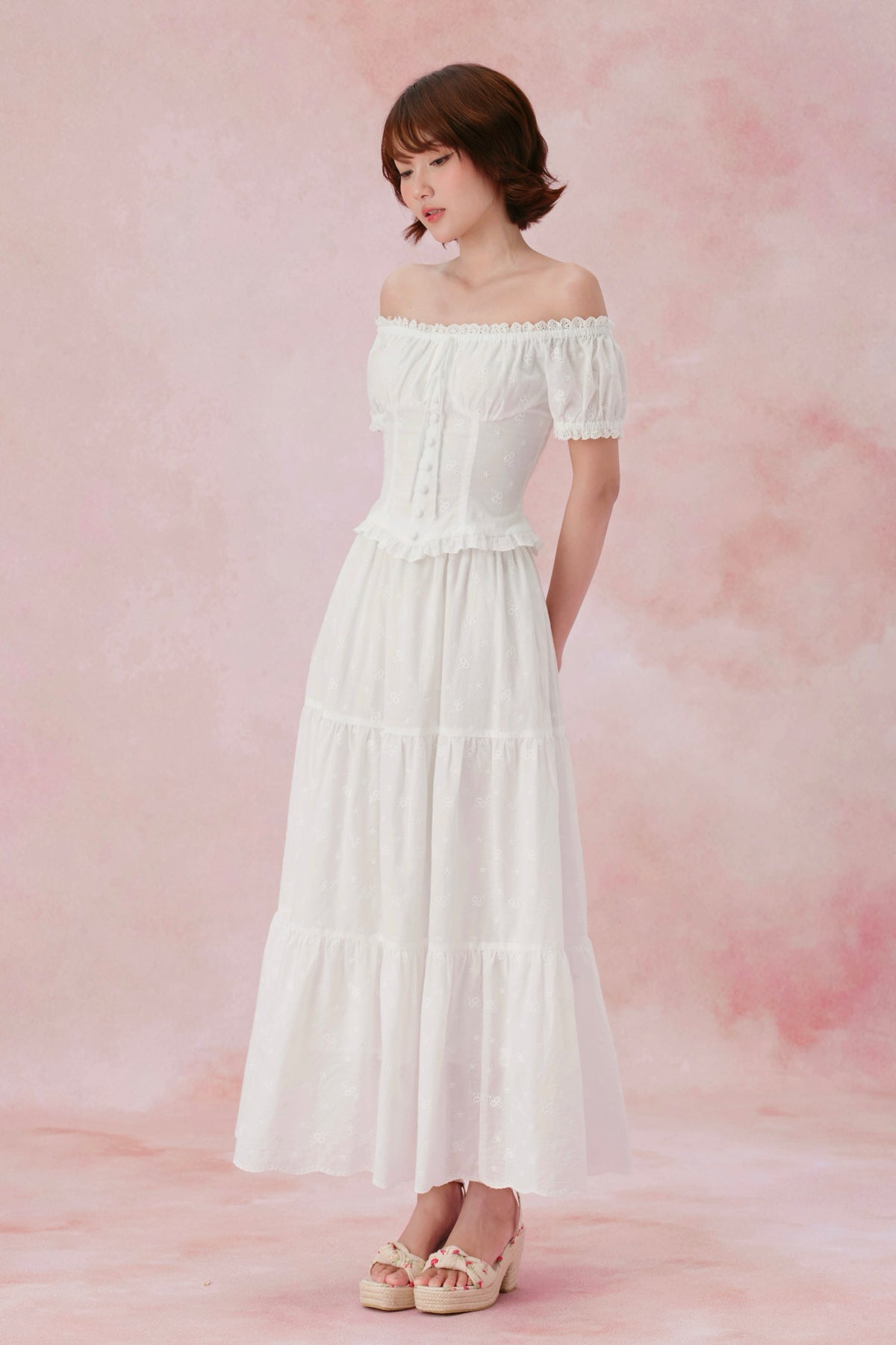 Alex-Coline set in White Embroidered Cotton