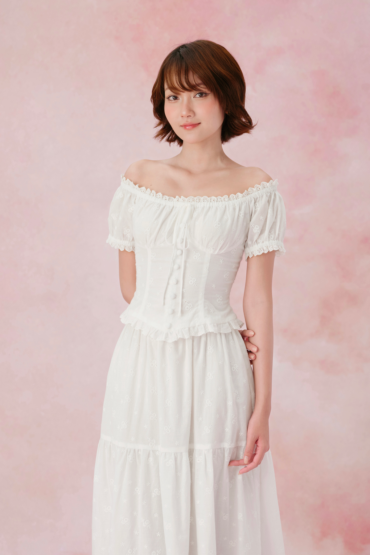 Alex-Coline set in White Embroidered Cotton