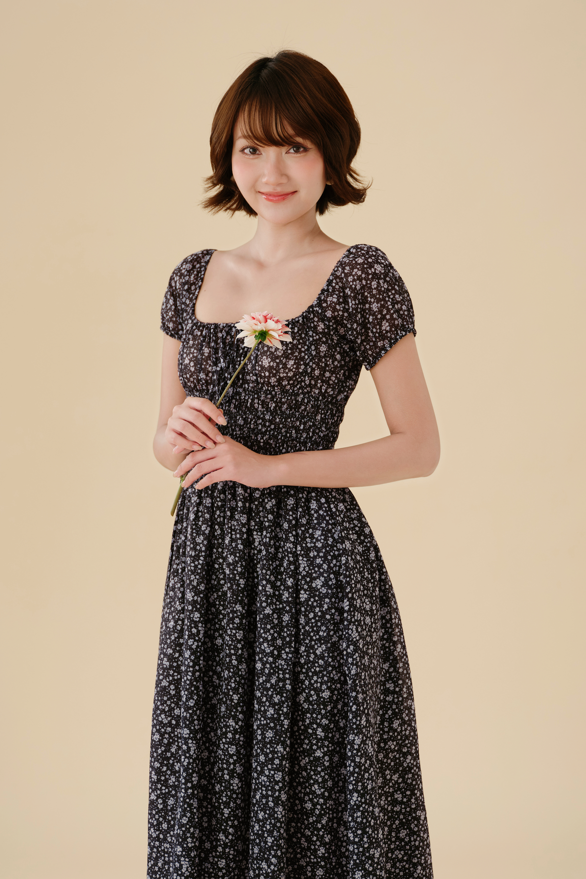 Lucy dress in Onyx Petal