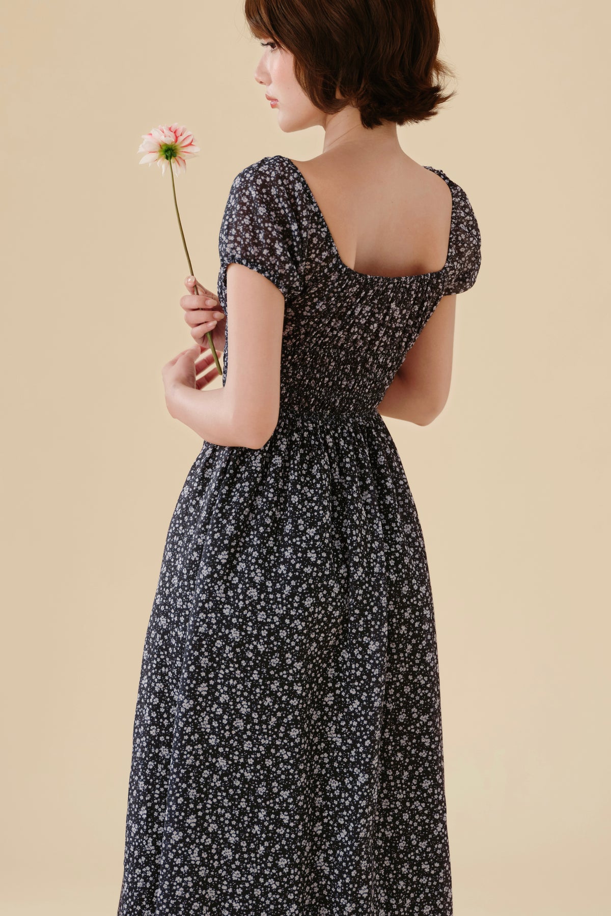 Lucy dress in Onyx Petal