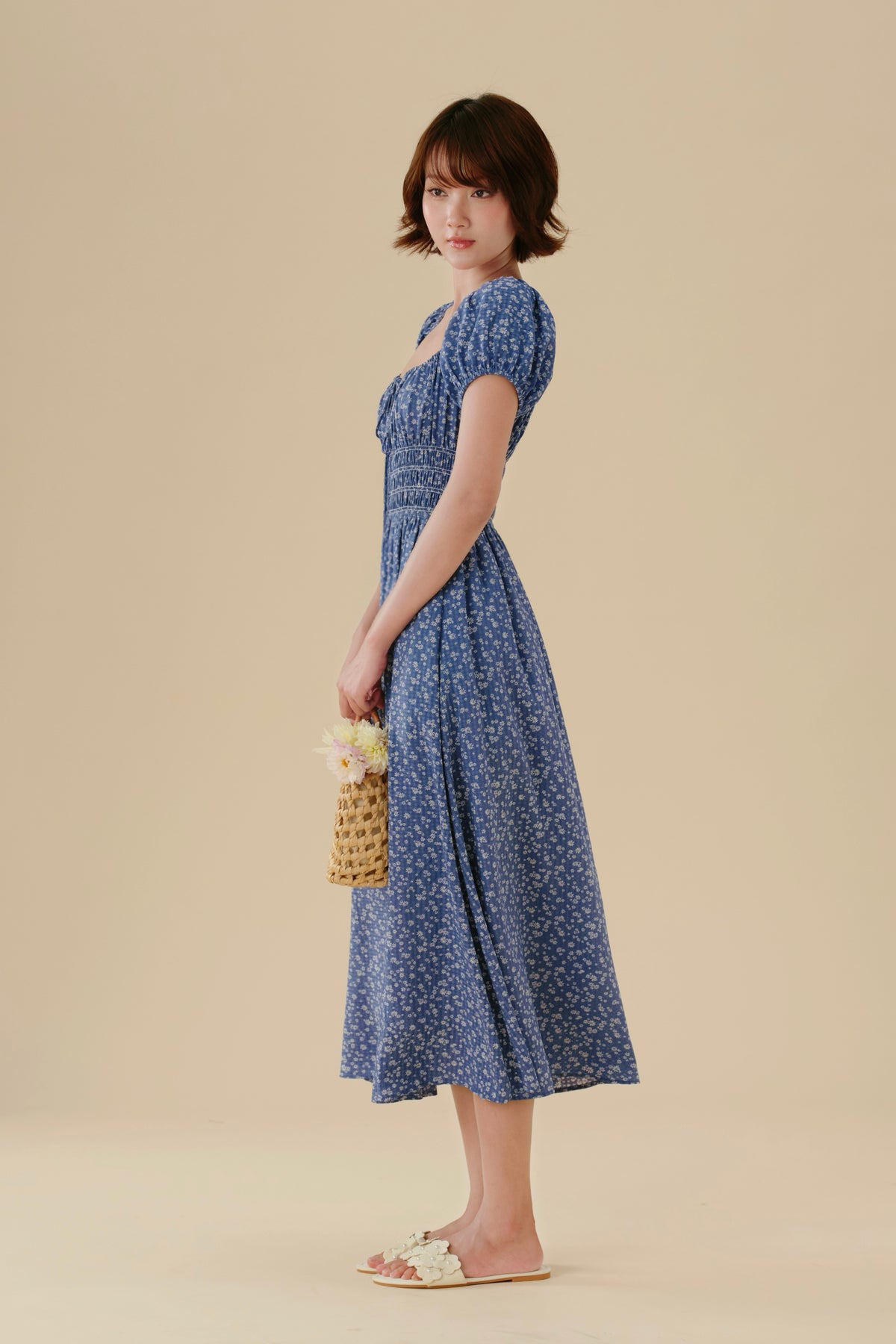 Lucy dress in Blue Daisy