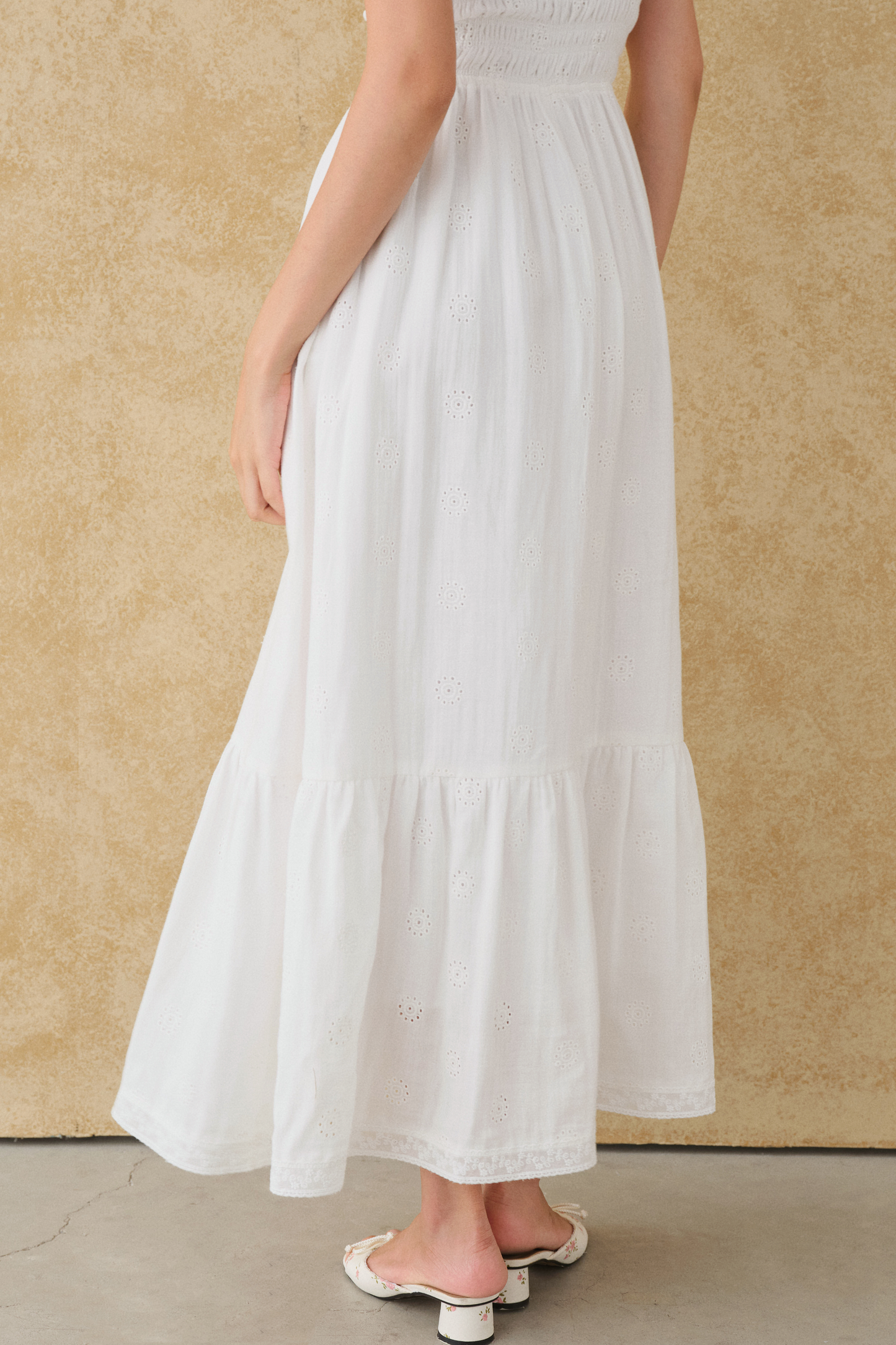 Đầm Colette trắng - muslin thêu 